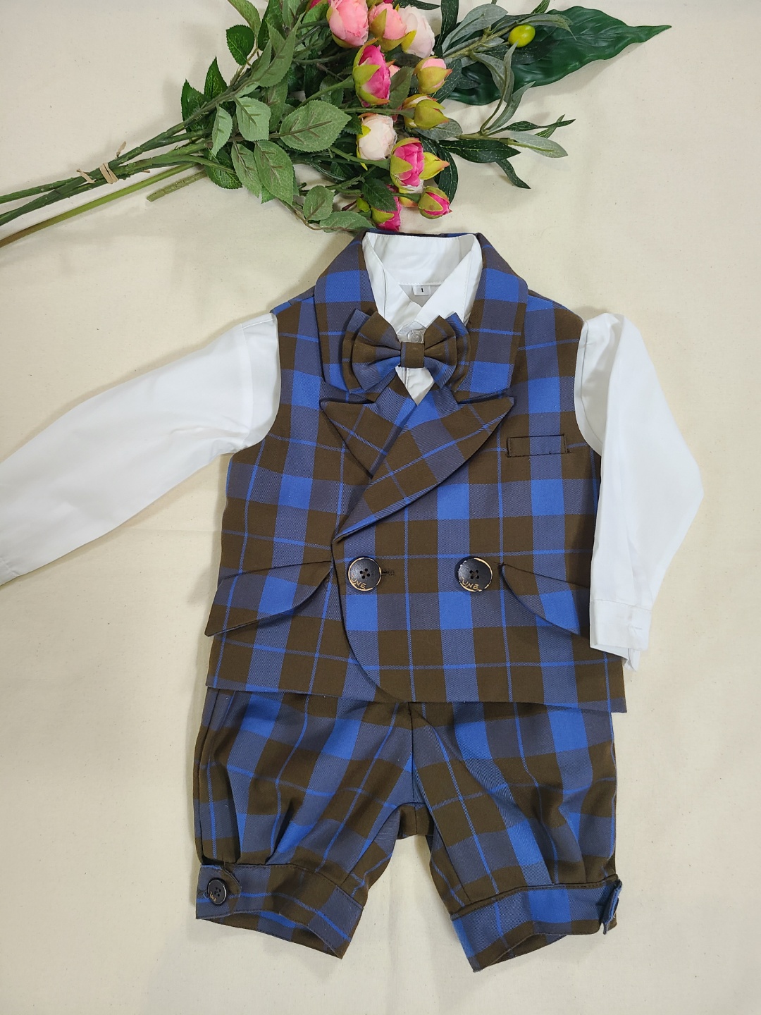 쥬노슈트